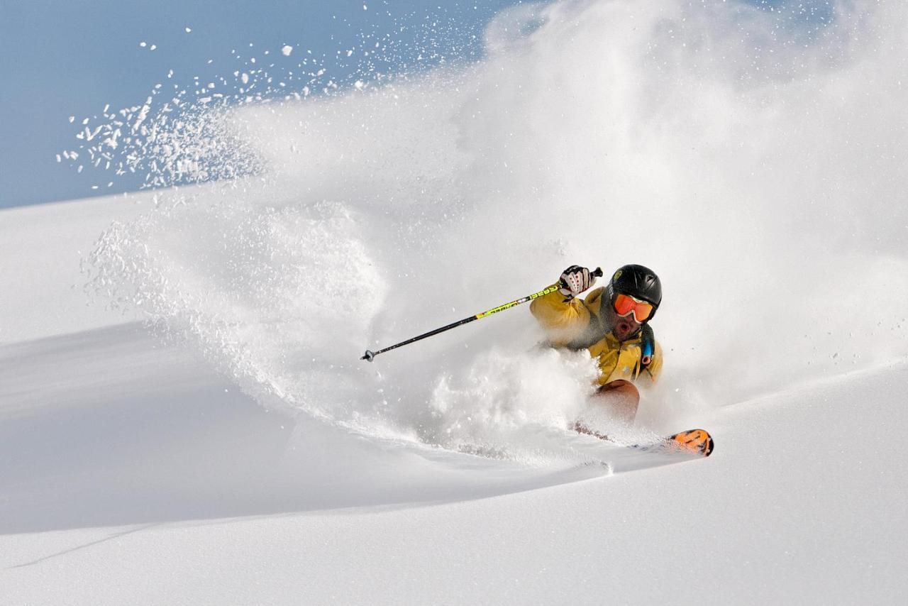 Montivas Lodge Livigno Buitenkant foto