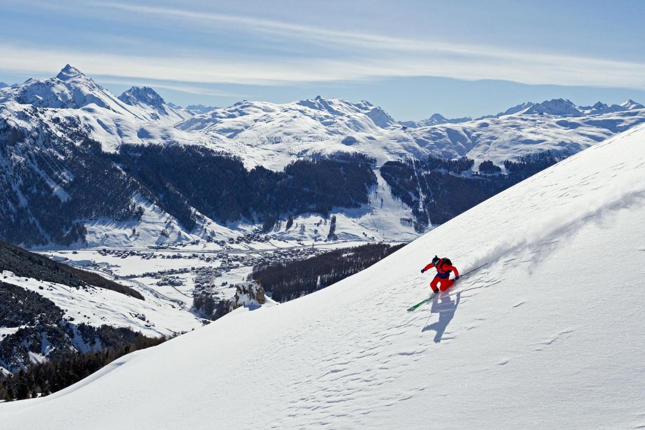 Montivas Lodge Livigno Buitenkant foto